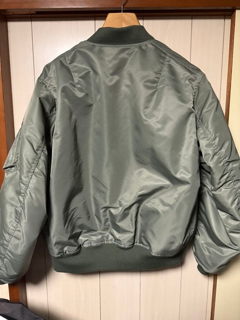 BEAMS MA-1 サーモライト 中綿ジャケット カーキ Lサイズ