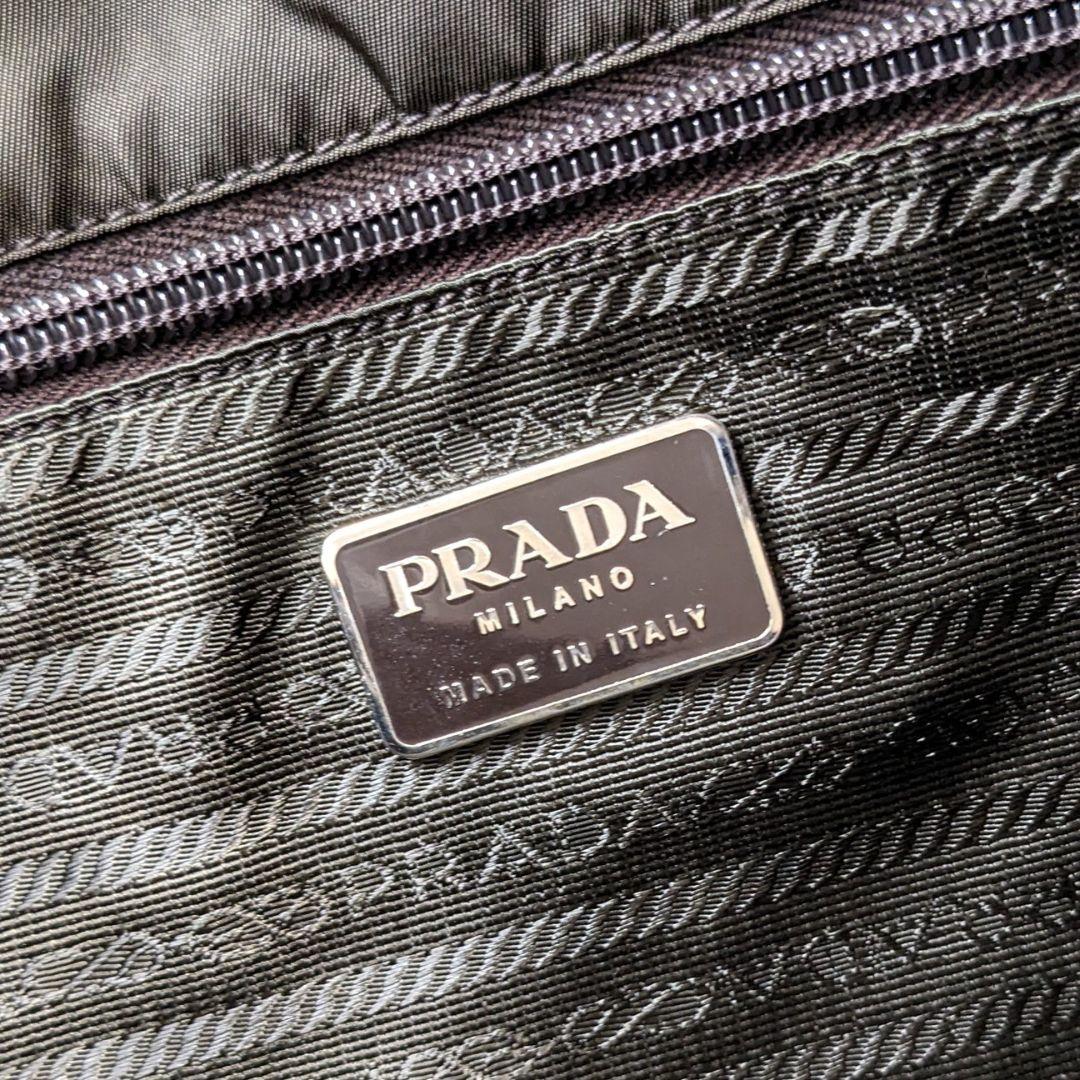美品　プラダ　ショルダーバッグ　メッセンジャーバッグ　ビジネス　ナイロン　A4可