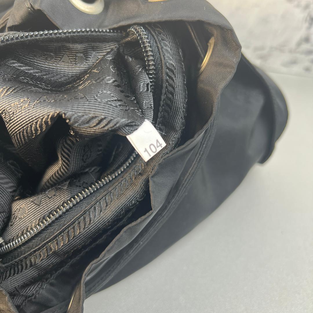 【iri様最終処分】PRADA 三角ロゴ ナイロン リュックブラックA-8699