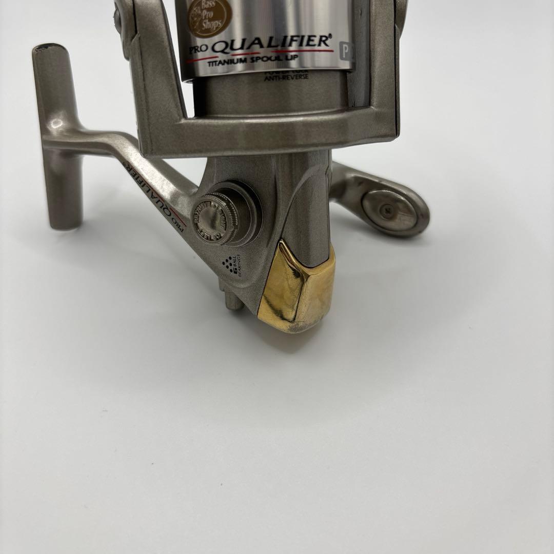 BassProShops PRO QUALIFIER 10F チタン リール