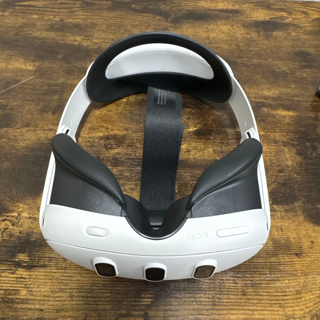 ほぼ未使用　美品　 quest3 512GB eliteストラップ付き