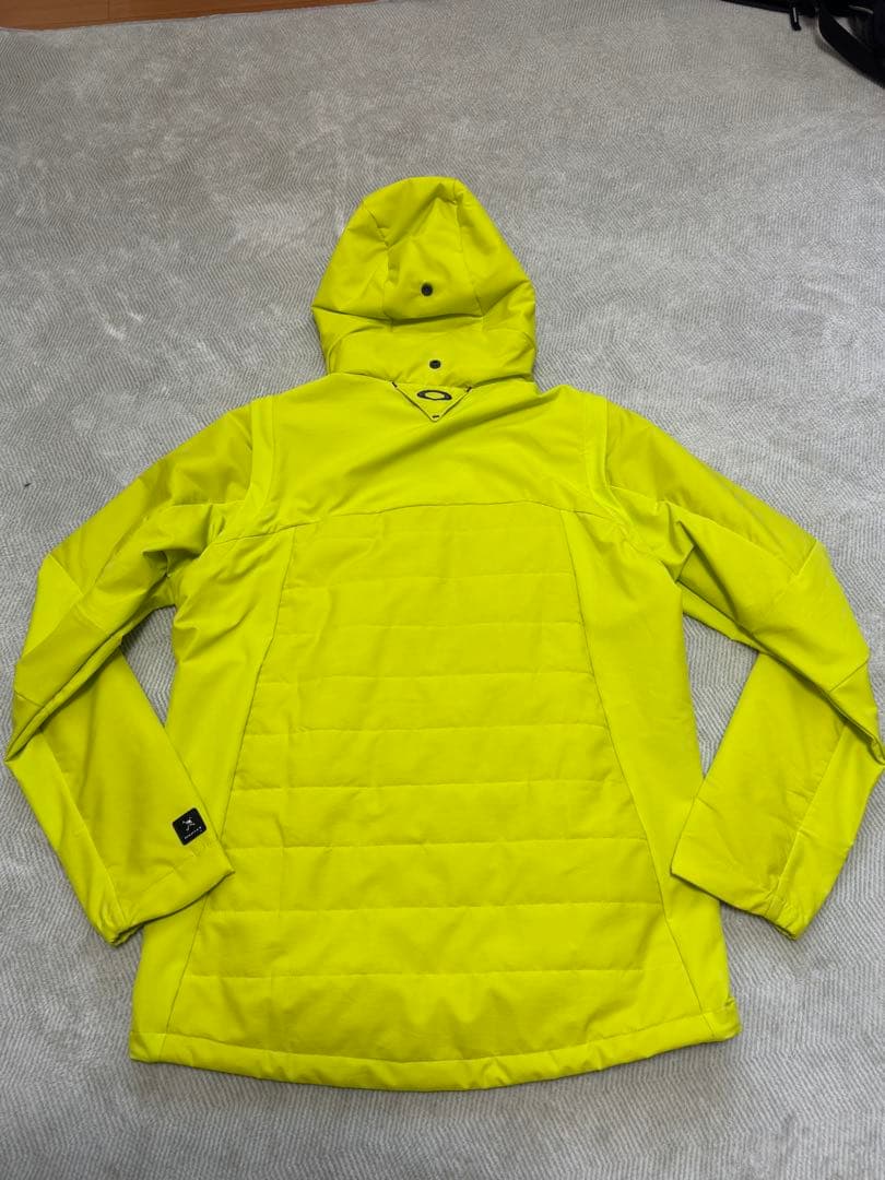 Oakley】2wayパフジャケット＆ハイネックシャツ セット