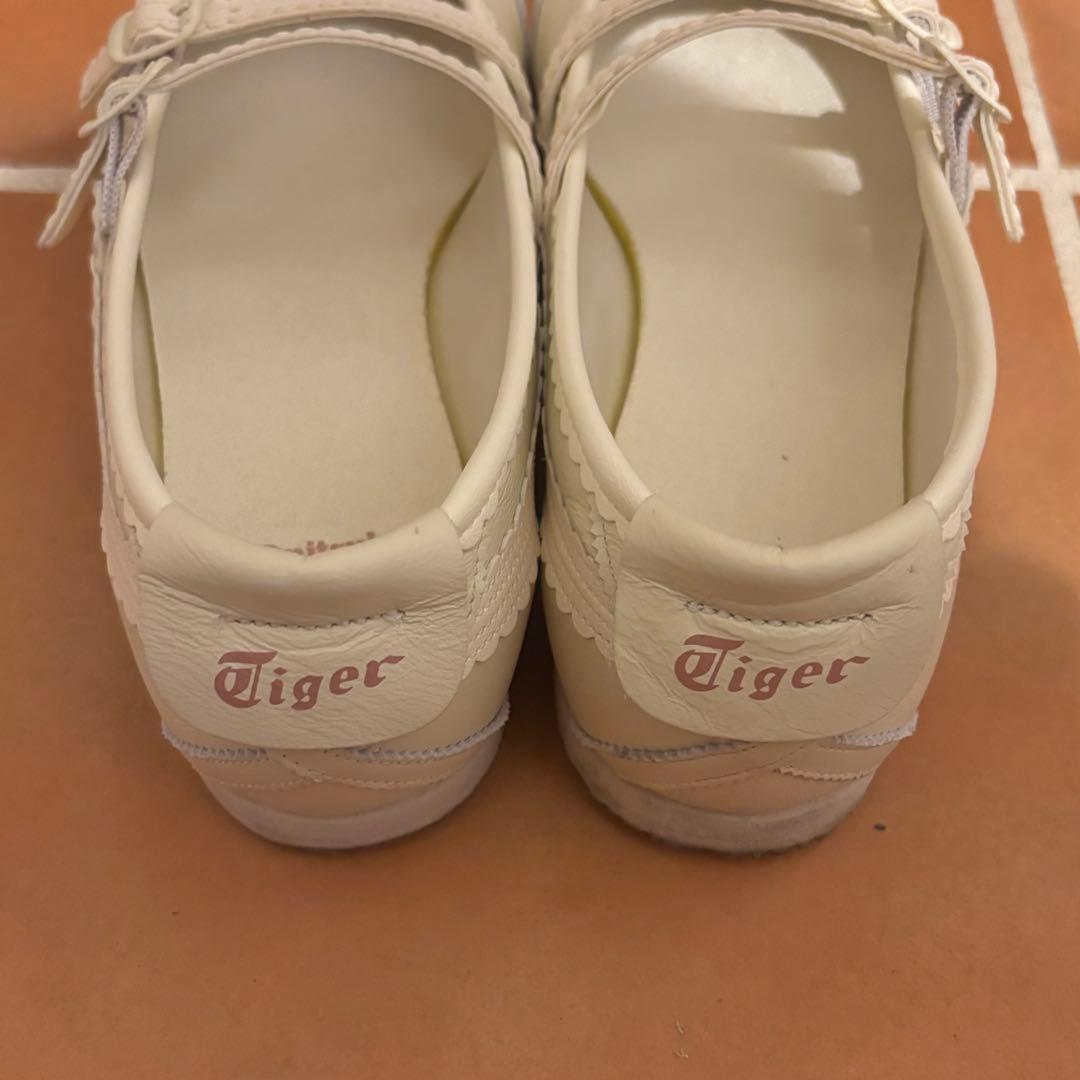 オニツカタイガーメリージェーン バレエシューズ 25センチ ホワイト