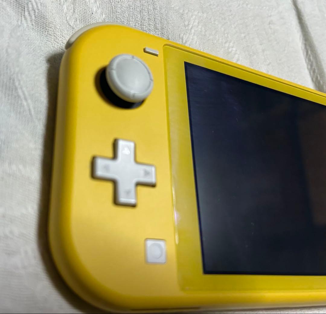 Nintendo Switch Lite イエロー　ニンテンドースイッチライト