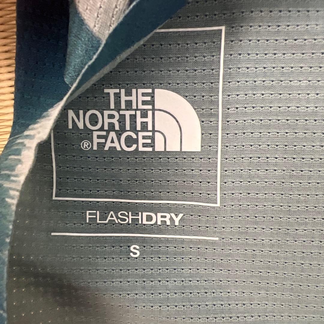 THE NORTH FACE フィットインスレートシグナル S