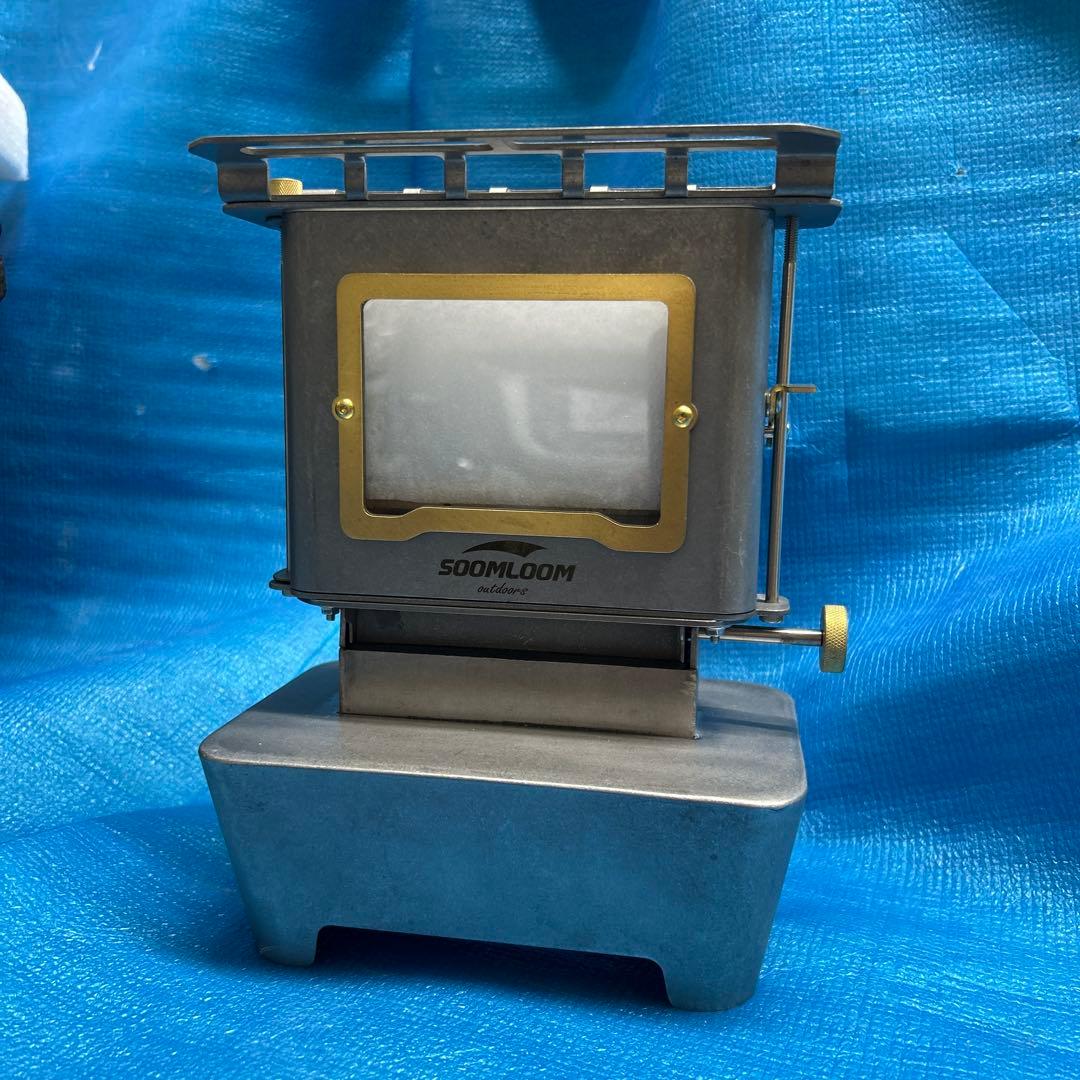 SOMLOOM スームルーム アイロンストーブ　シルバー　です。