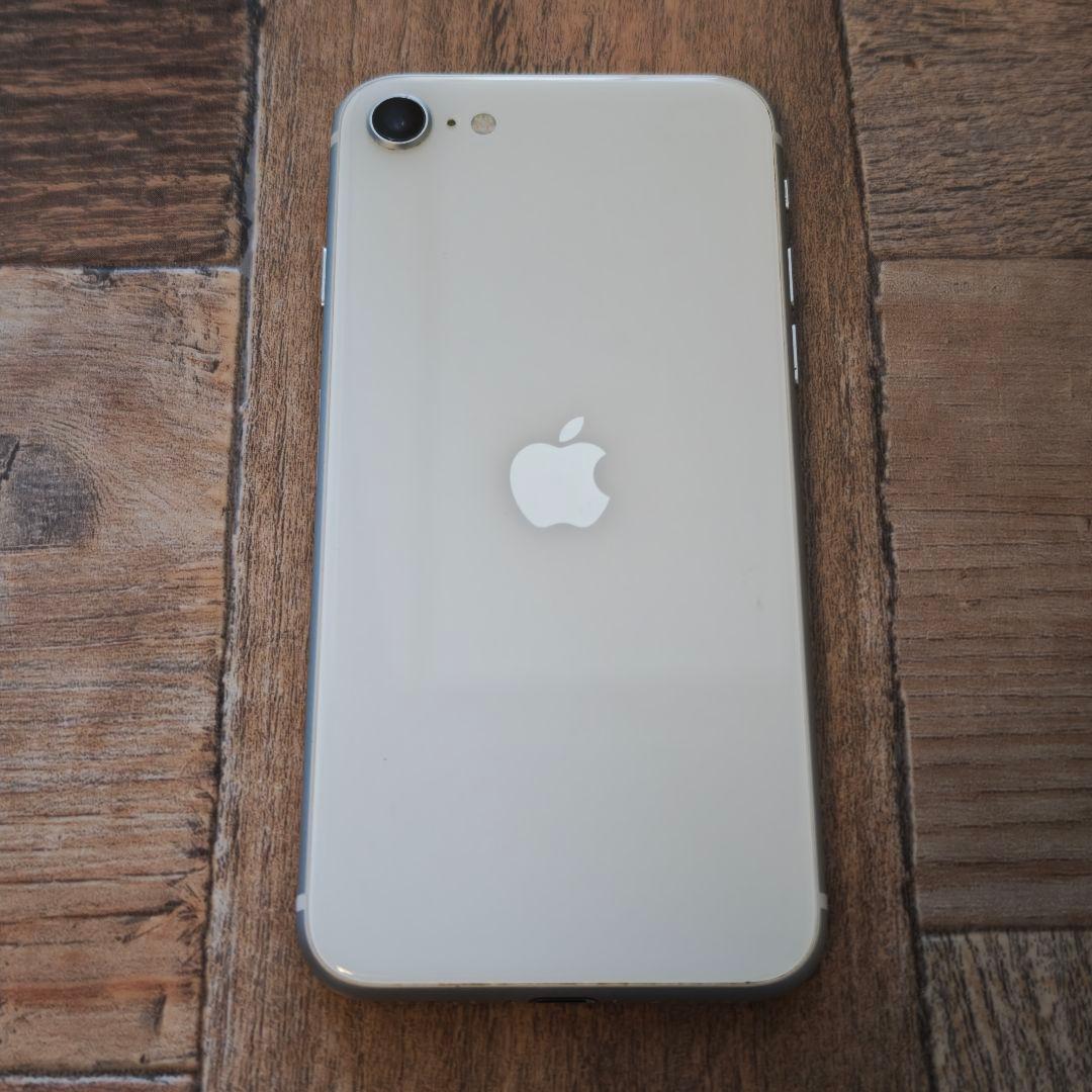 iPhone SE2ホワイト 64GB初期化済 a2275 - メルカリ