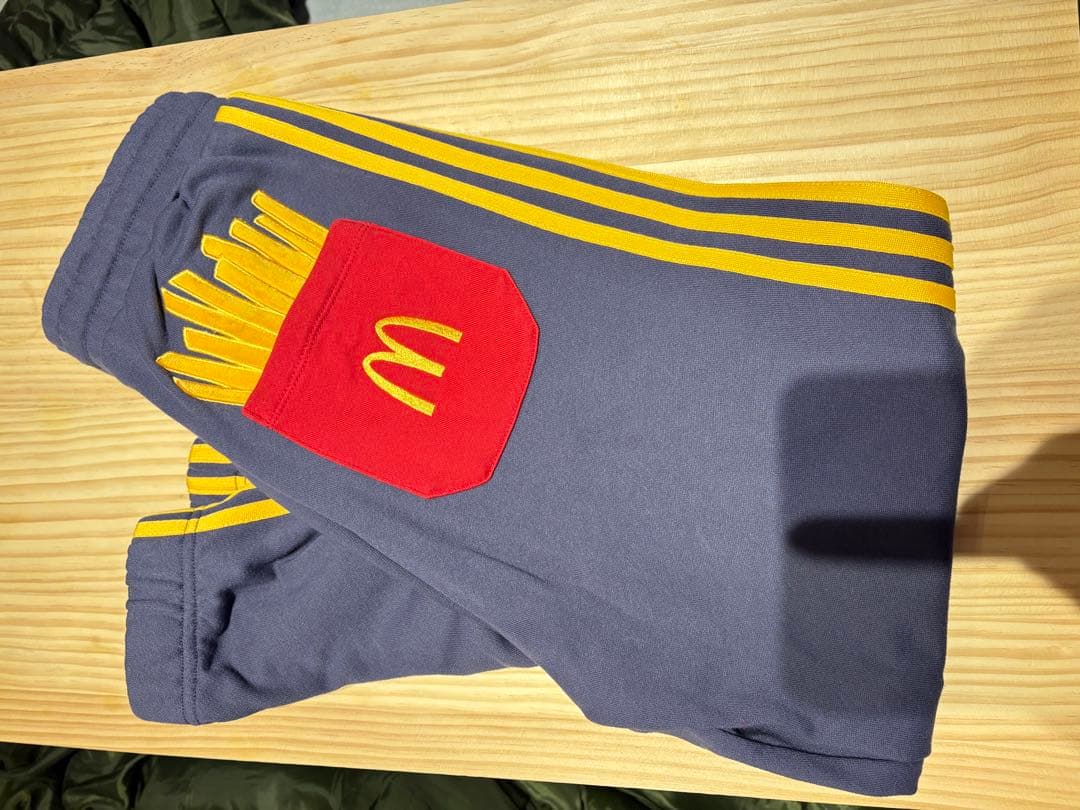 1月限定値下げ‼️graniph McDonald's セットアップ M【完売品】