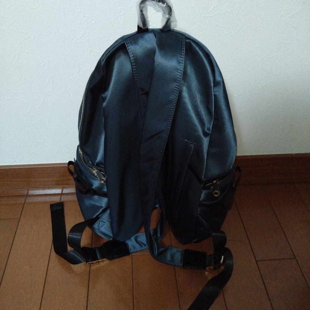 TOCCA ダークブルー リュック Fサイズ