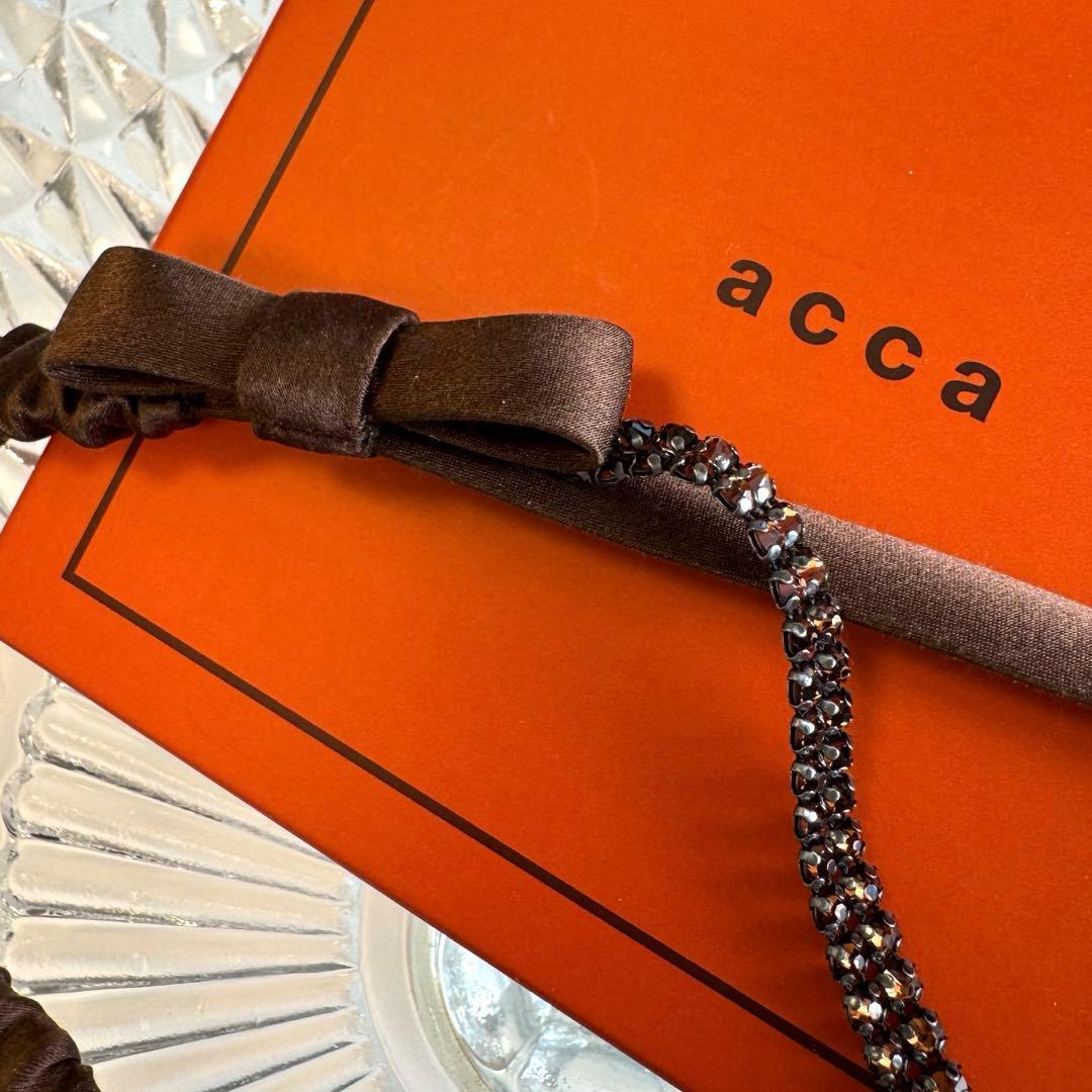 acca☆新品未使用☆ブラウン ビジューサテン ヘアバンド