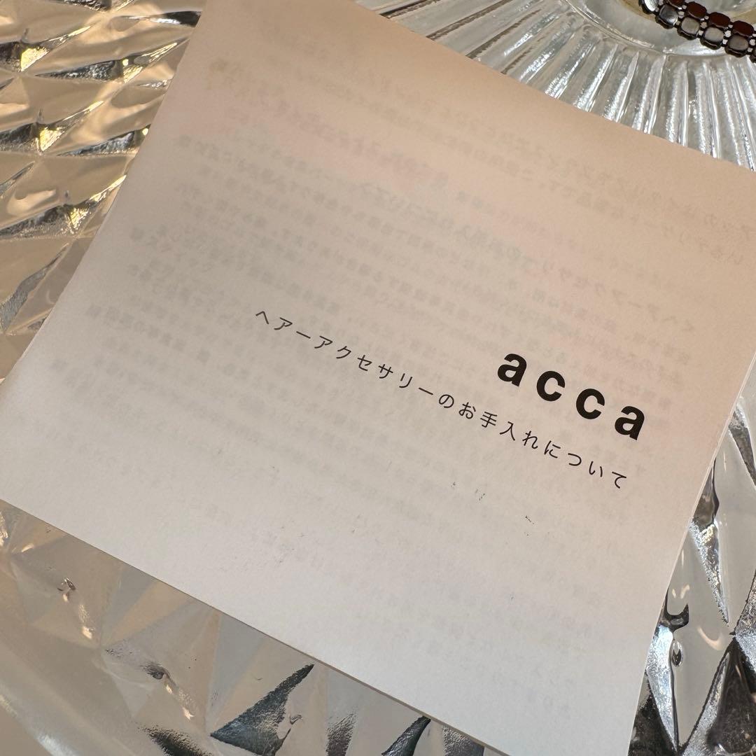 acca☆新品未使用☆ブラウン ビジューサテン ヘアバンド