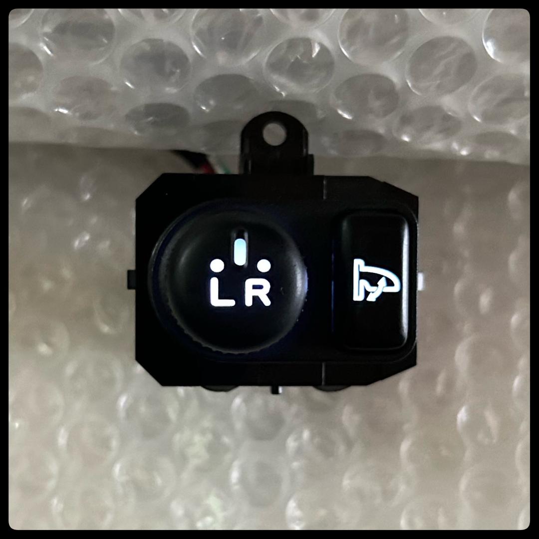 M-878 　LA600タント、LA700ウェイク等 PWスイッチ（ 白 ）3点