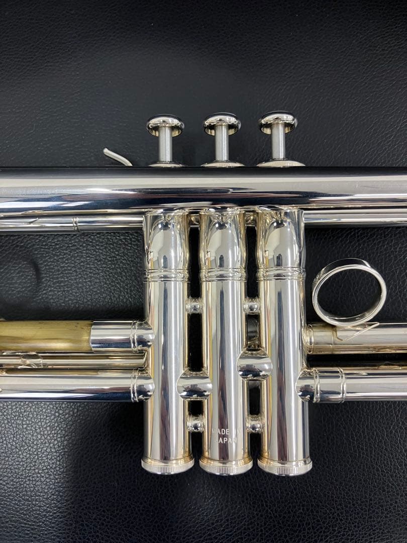 YAMAHA トランペットYTR-8335r Xeon ハードケース付き