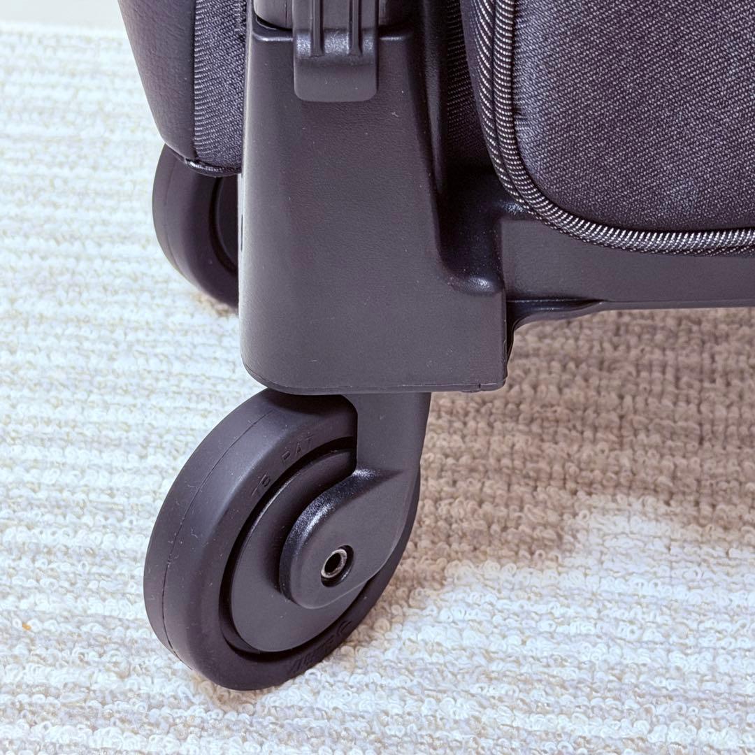 新品✨＜Ｍサイズ＞スワニー トートキャリーアクティブタウントート４輪ストッパー付