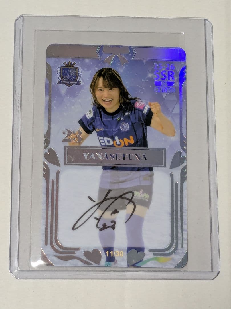 サンフレッチェ広島 レジーナ 柳瀬楓菜 オンサイトカード SSR - メルカリ