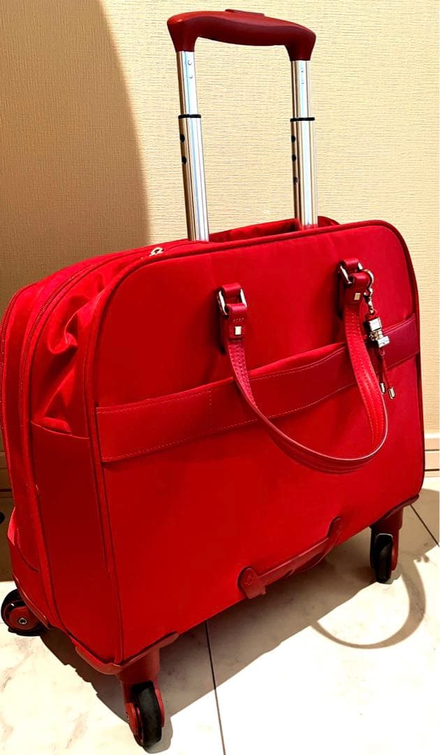 美品 Samsonite サムソナイト カリッサ ビズスピナートート レッド