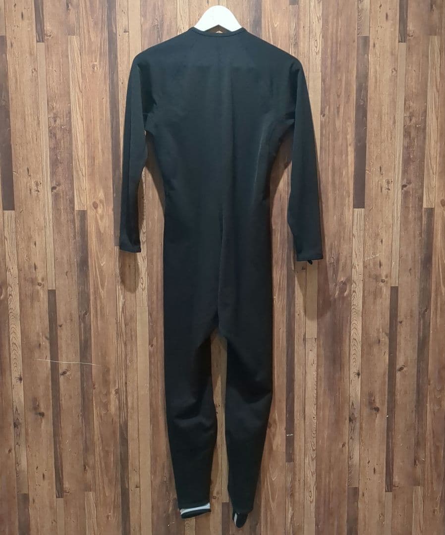 ホットカプセル　インナー　Mサイズ　ウエットスーツインナー