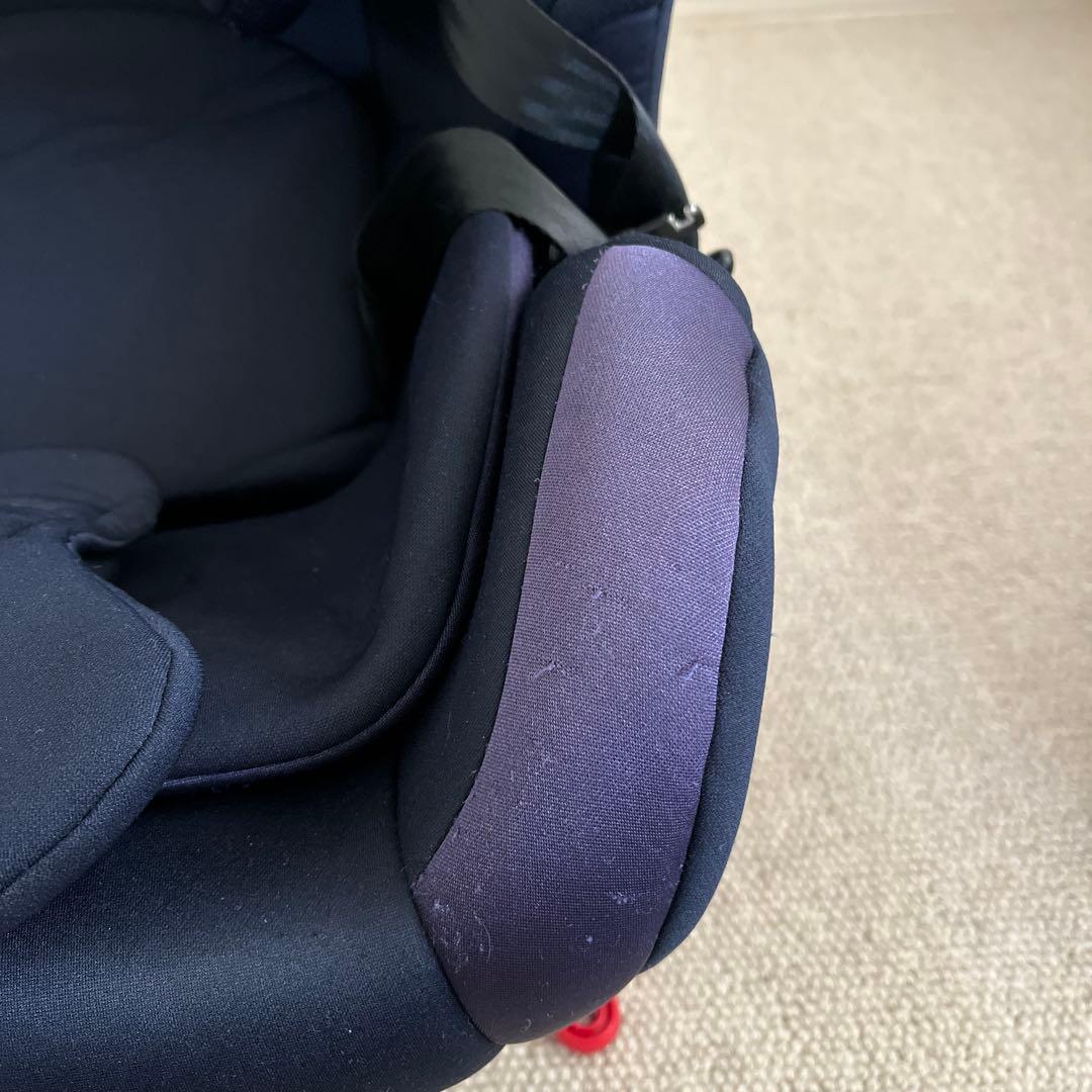 Combi コンビ チャイルドシート ウィゴーロング エッグショック ネイビー