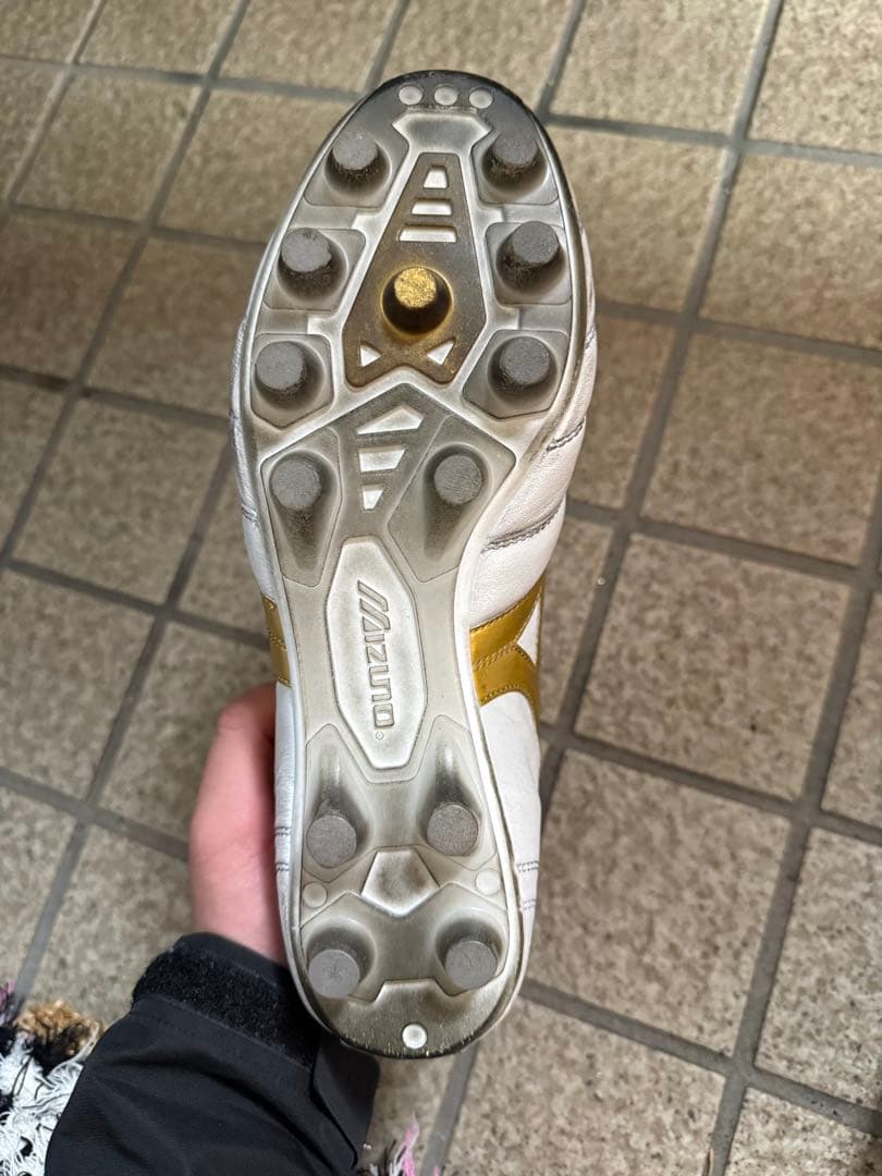 MIZUNO MORELIA II JAPAN ホワイト/ゴールド　25.5cm