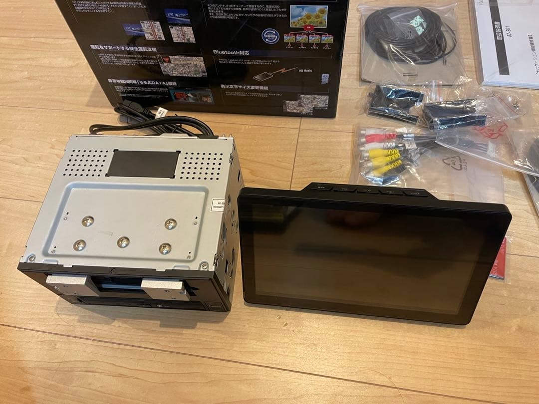 美品】Regeo AZ-921 9型 2021年 カーナビ 地デジ フルセグ - メルカリ