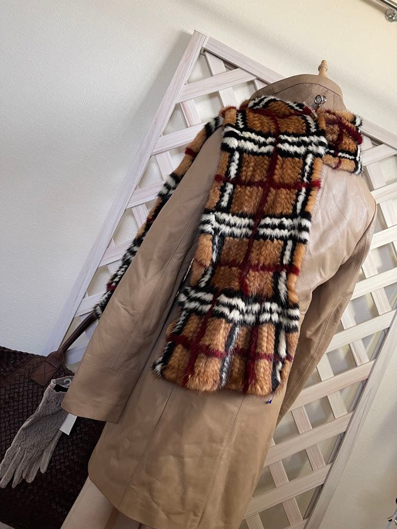 ⭐︎ ミンク　× チェック　新古　⭐︎ショール　　先端ラッフル系