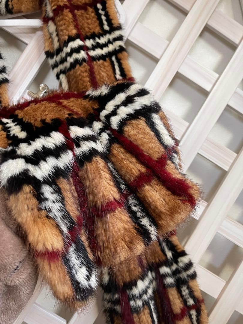 ⭐︎ ミンク　× チェック　新古　⭐︎ショール　　先端ラッフル系