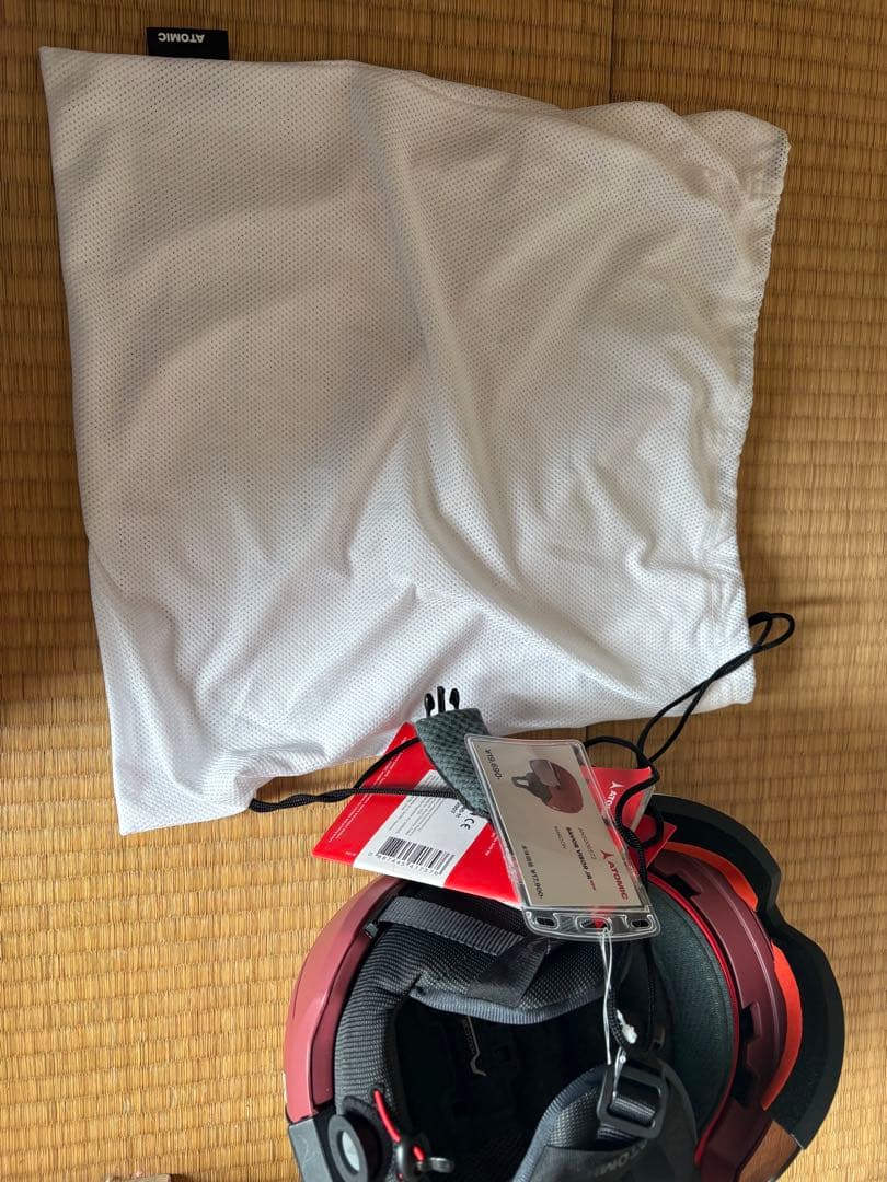 ATOMIC スキー ヘルメット Sサイズ(51-55cm)