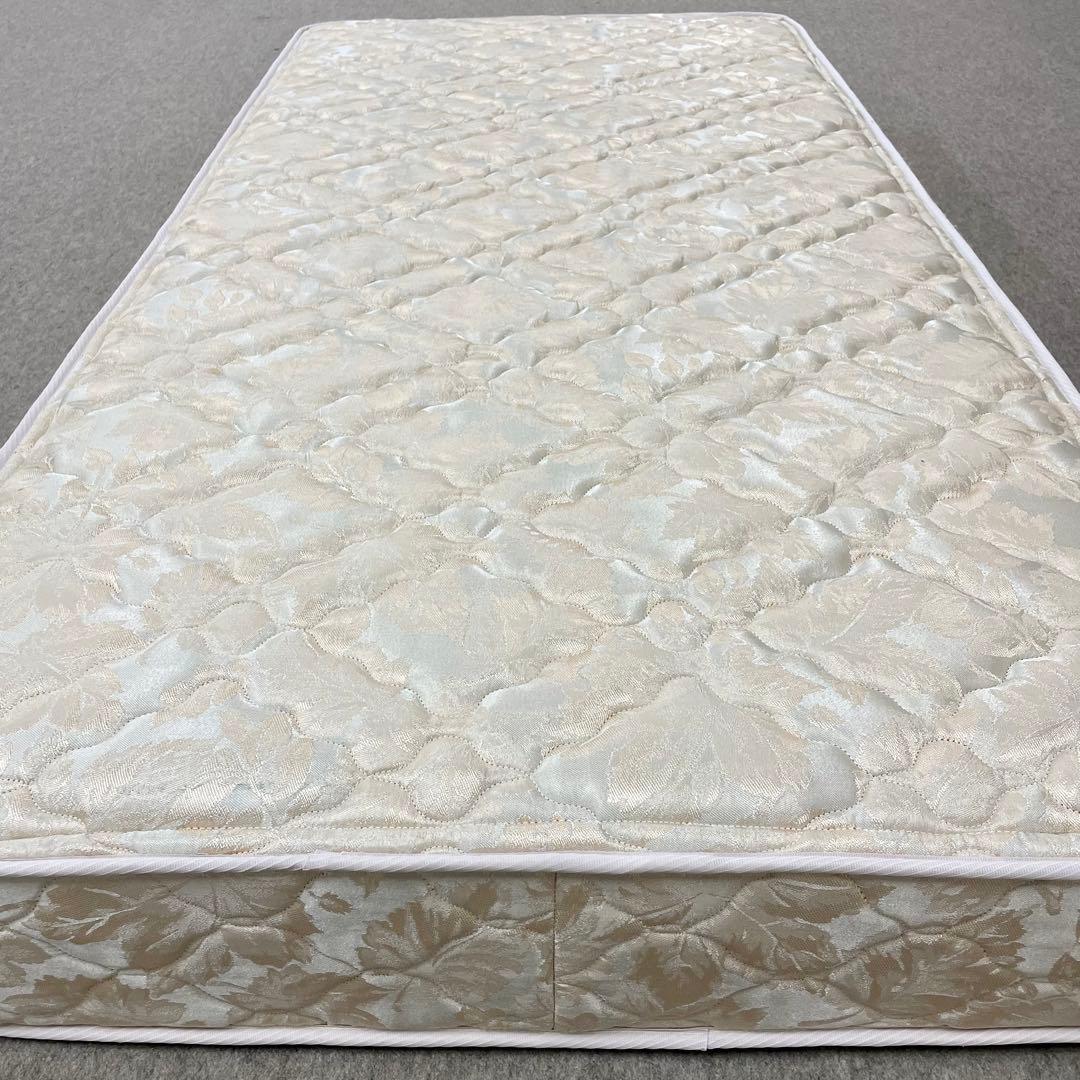 【SIMMONS】\"ビューティーレスト\" シングルマットレス