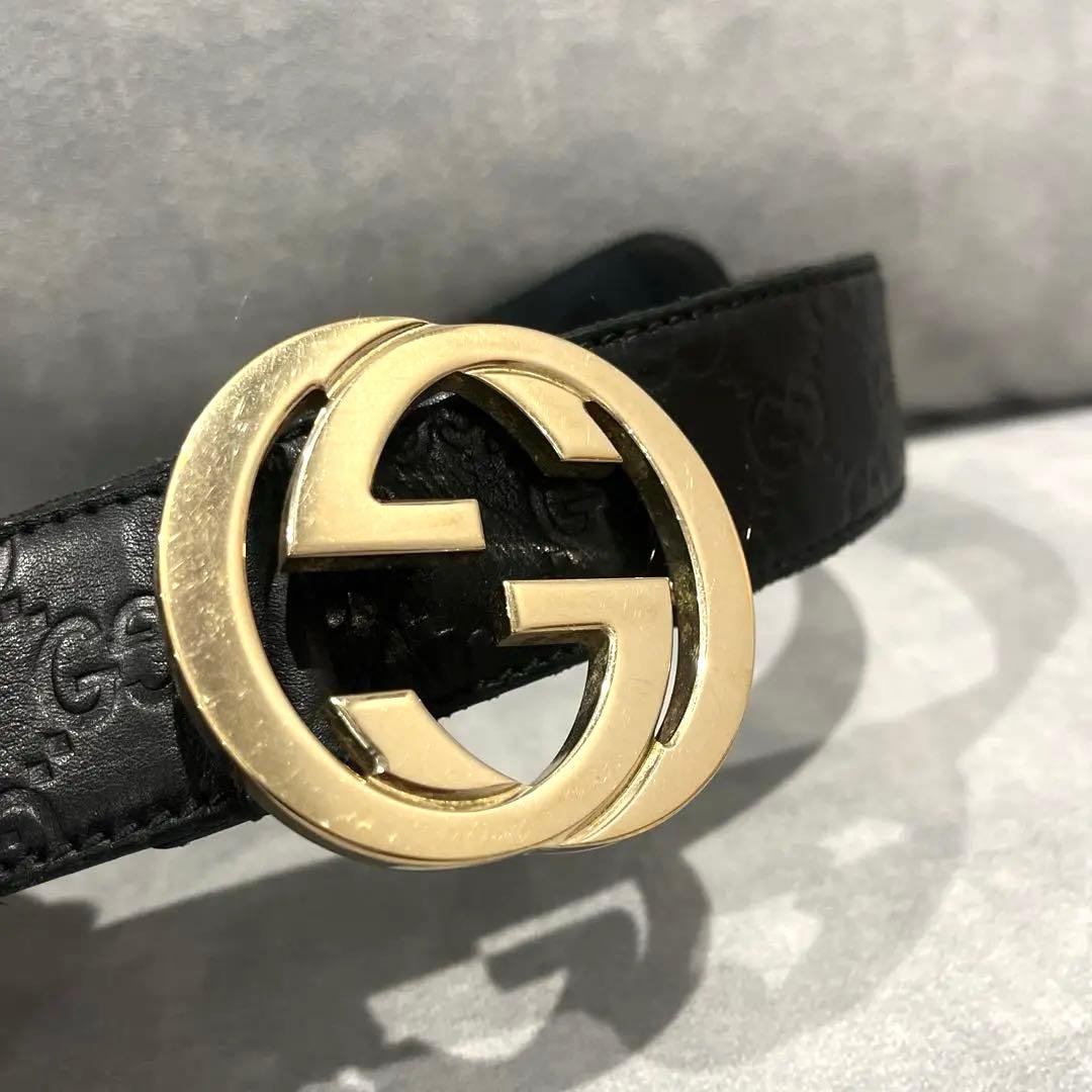 GUCCI ブラックレザー GGロゴ ベルト