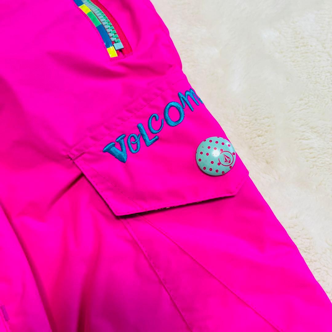 【極美品✨】Volcom　スノボウェア　セットアップ　ガールズ