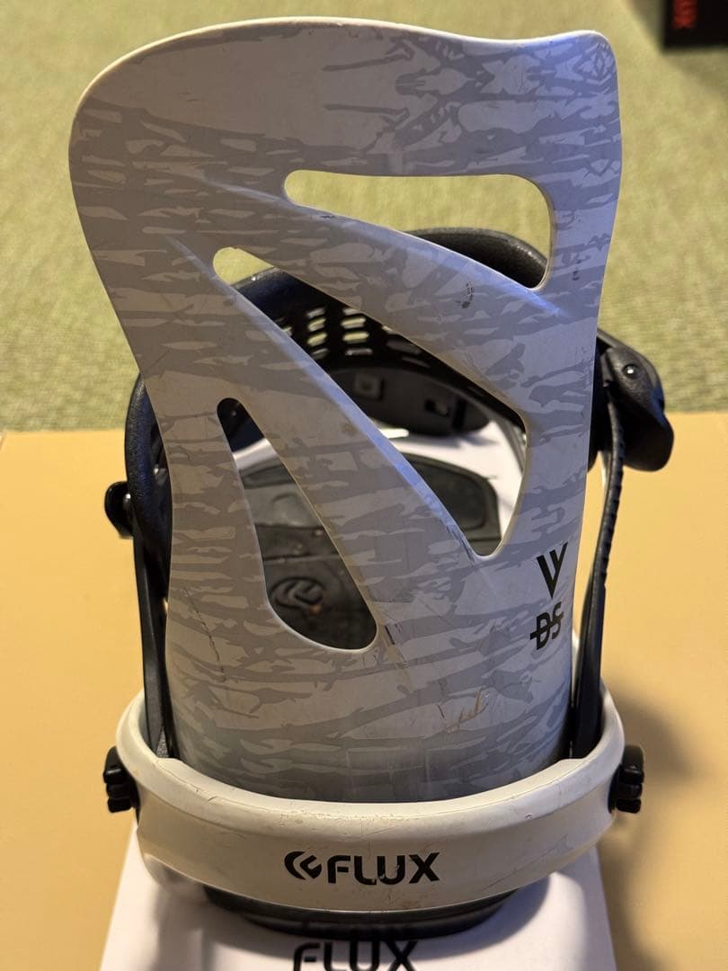 FLUX DS 16-17 Mサイズ