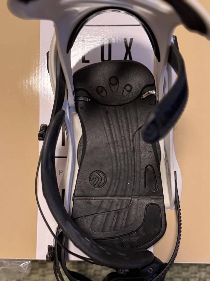 FLUX DS 16-17 Mサイズ