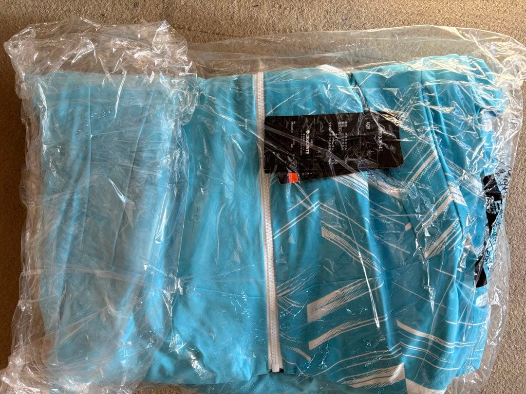 DESCENTE スキーウェア　メンズSサイズ