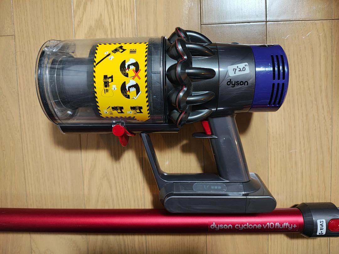 ダイソン★コードレス掃除機★V10★ＳV12★バッテリー新品と大差なし★3