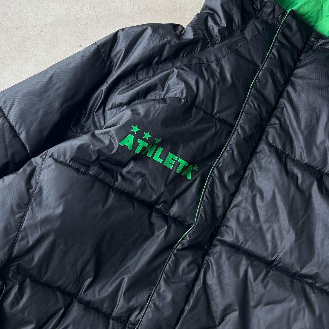 【ATHLETA】アスレタ　ベンチコート　M　黒　緑　ヴェルディカラー