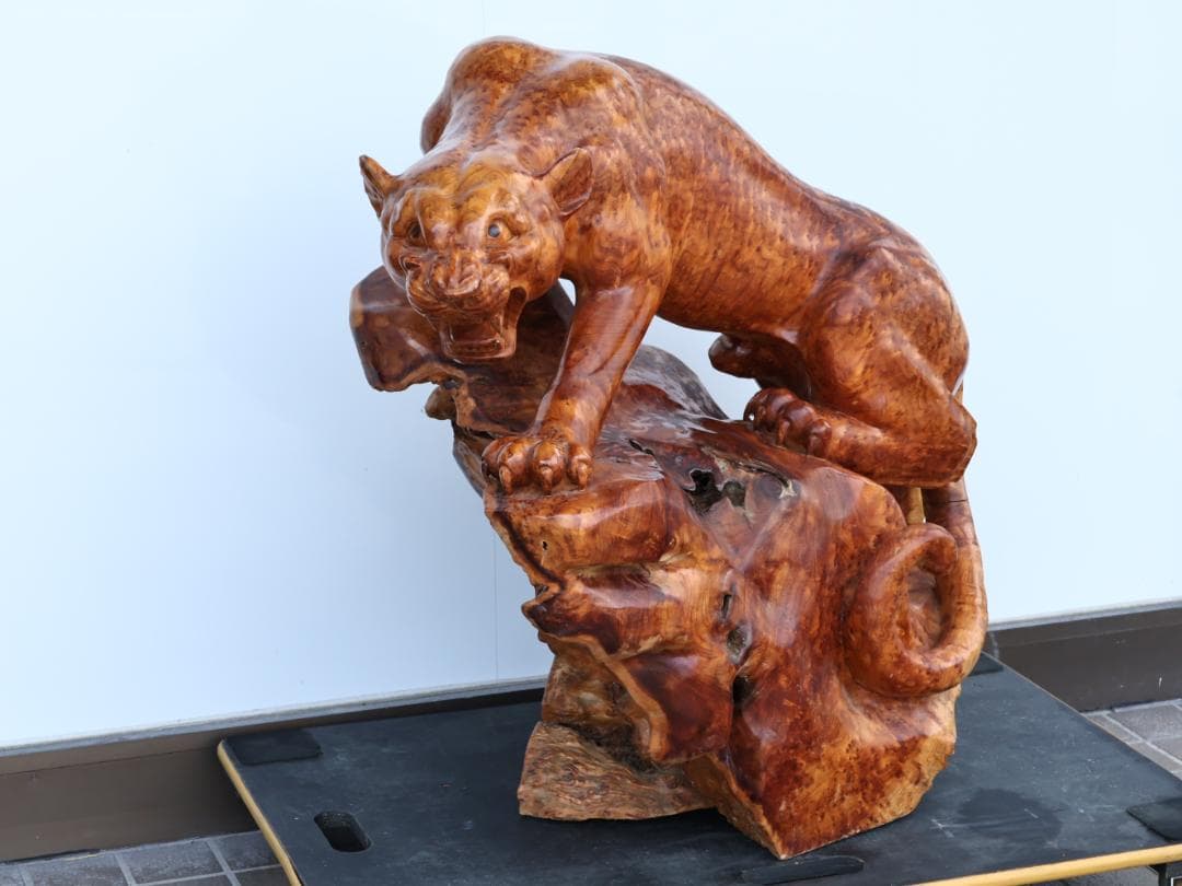 メル82601様専用 木彫 玉杢 泡杢 石噛 一刀彫 豹 眼木象嵌 BK145