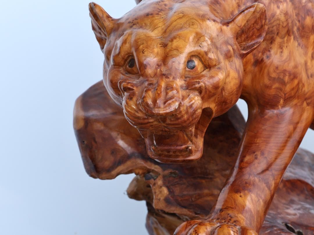 メル82601様専用 木彫 玉杢 泡杢 石噛 一刀彫 豹 眼木象嵌 BK145