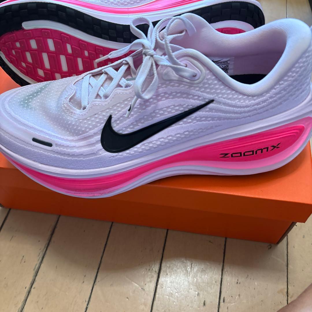 ナイキボメロプラス　28センチ