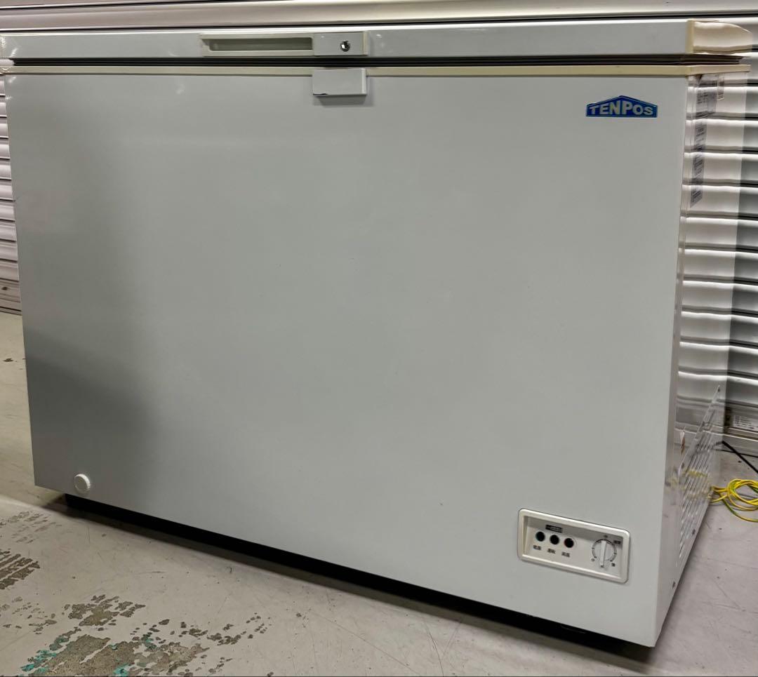 大容量 テンポスバスターズ 冷凍ストッカー TBCF-282-RH 282L