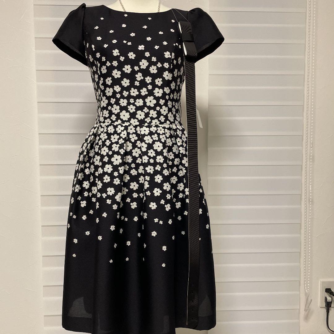 今季物ワンピースこちら早い者勝ちです。