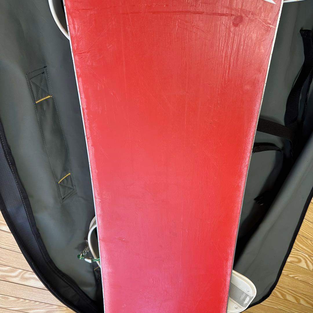 BURTON スノーボード板　ビンディング、収納ケースバッグ
