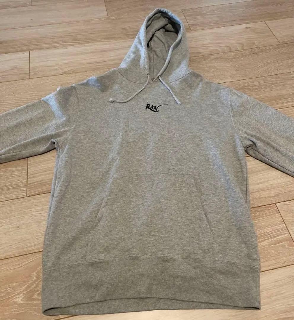 男子バレー 髙橋藍 RANパーカー Lサイズ グレー - メルカリ