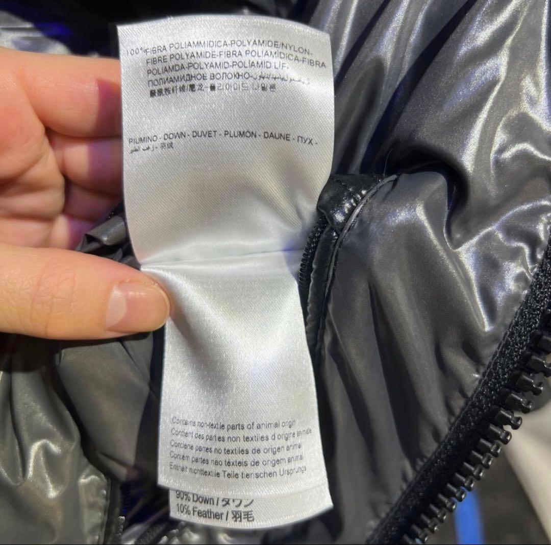 モンクレール　ダウンジャケット　3