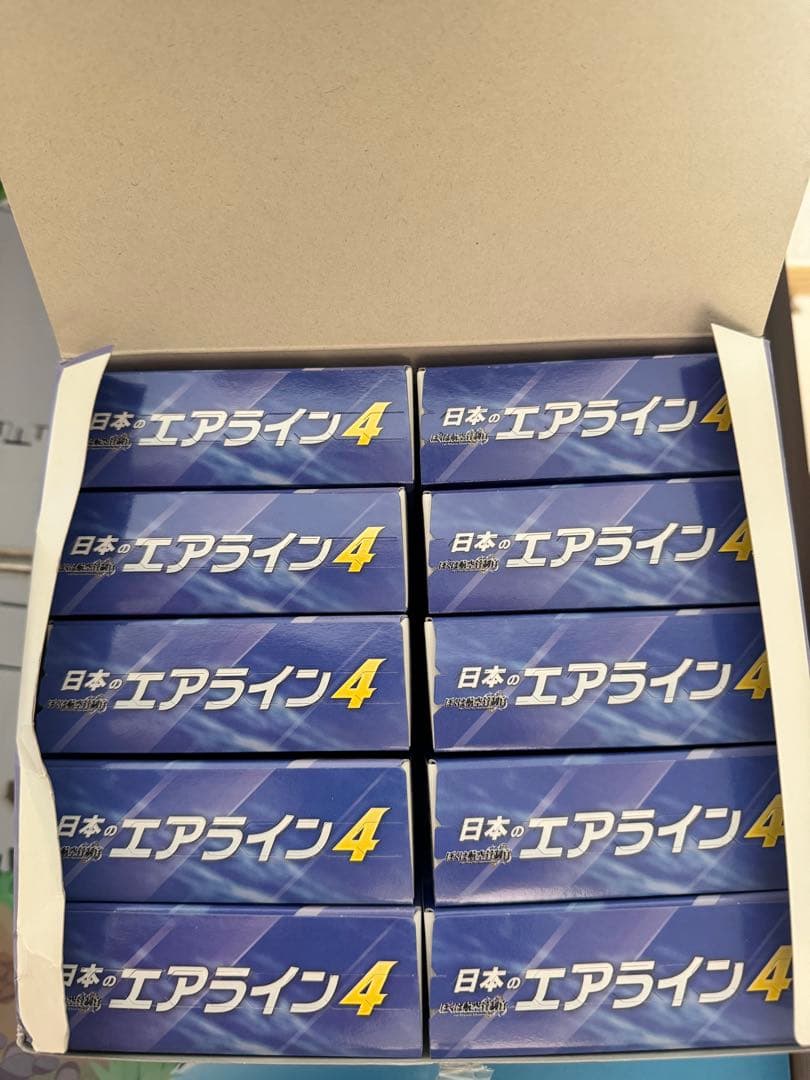 日本のエアライン4 1/300スケール 8種セット 10個入り 飛行機 模型