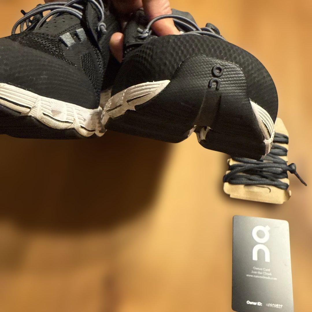 on ランニングシューズ ブラック　美品