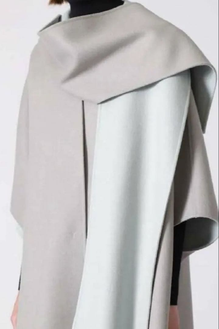 定価8.6 ADORE 田丸麻紀着用 2TONEリバーフードコート即完売