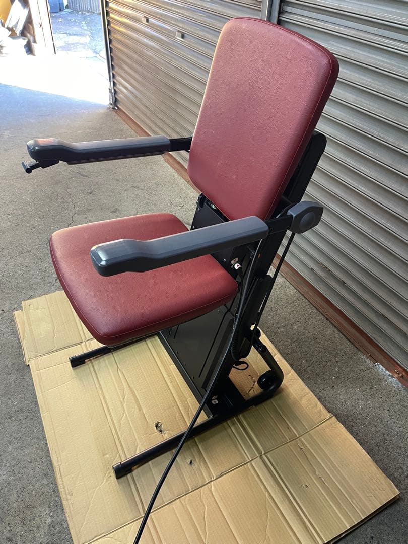 コムラ 昇降機能式 介護用 電動座椅子