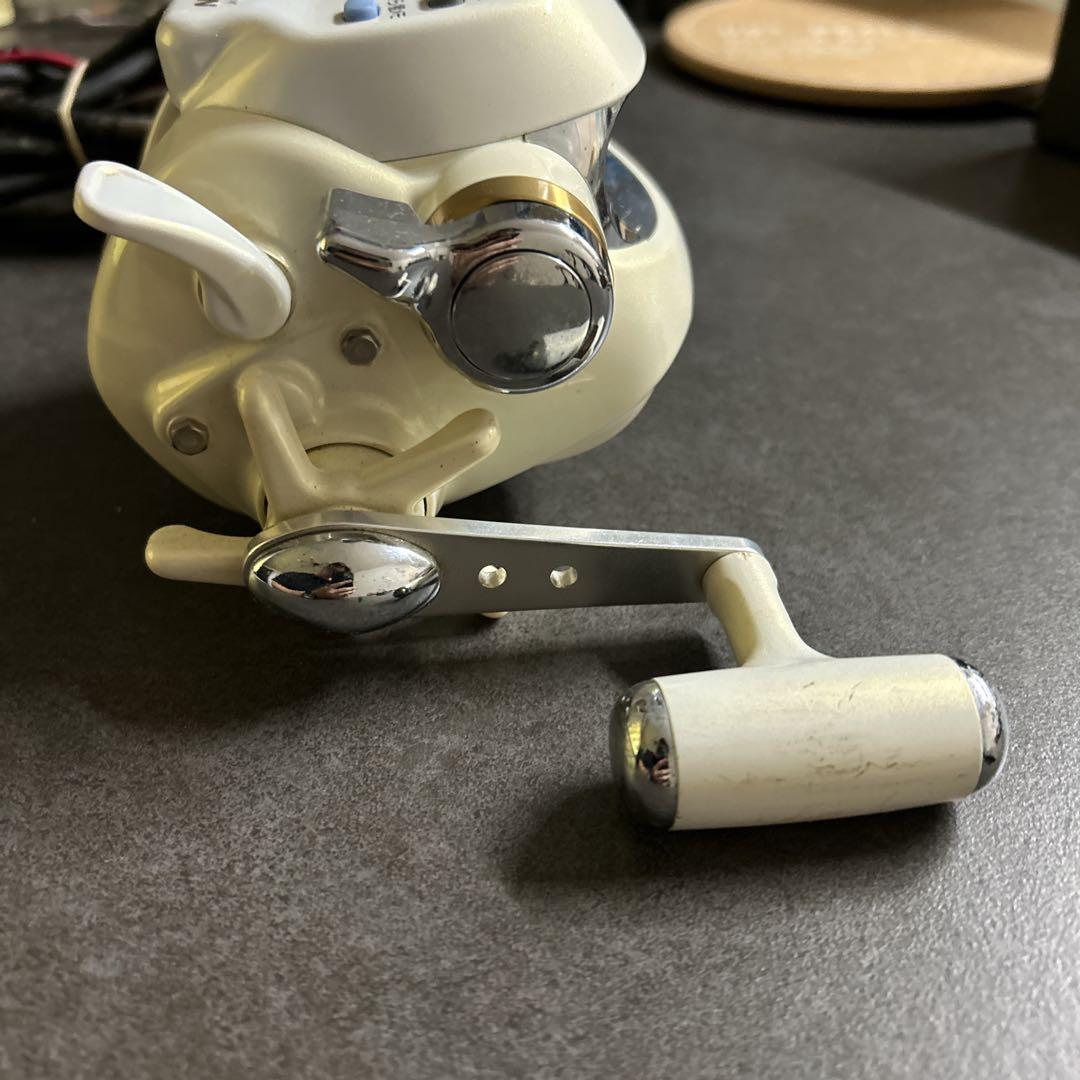 訳あり ダイワ スーパータナコンX 500W 電動リール