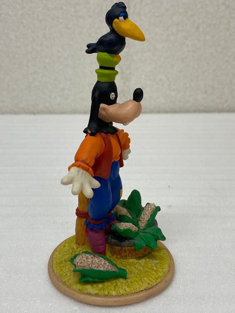 3-2783 レア グーフィー かかし フィギュア トゥーンタウン Disney