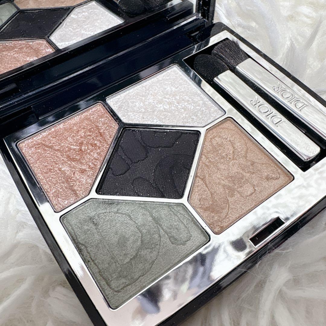 ディオールショウ サンク クルール 931 ボールドブラック アイシャドウ